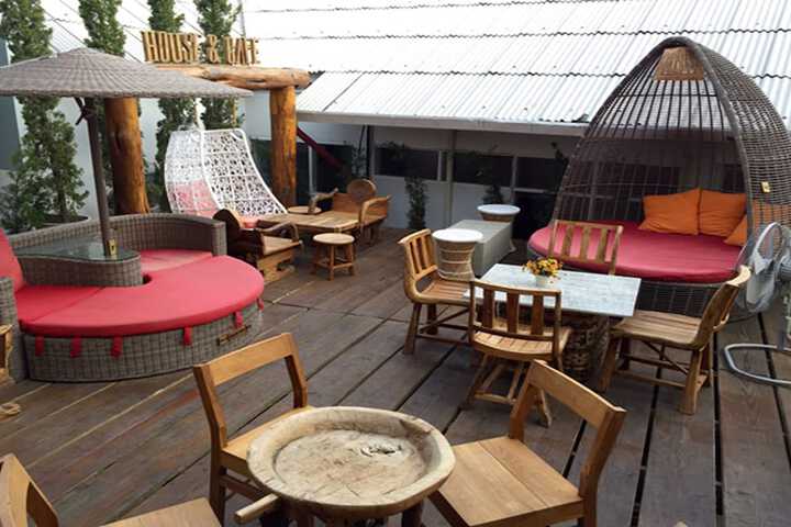 Terrace/Patio 95 of 100