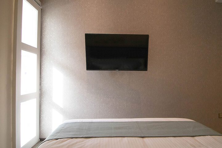 Room 21 of 61