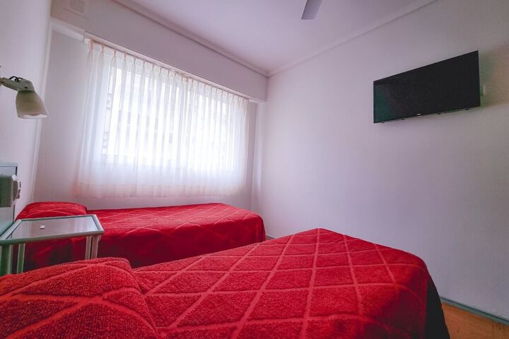 Room 3 of 7