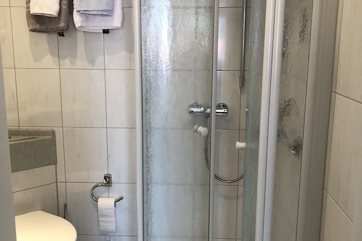 Room 20 of 34