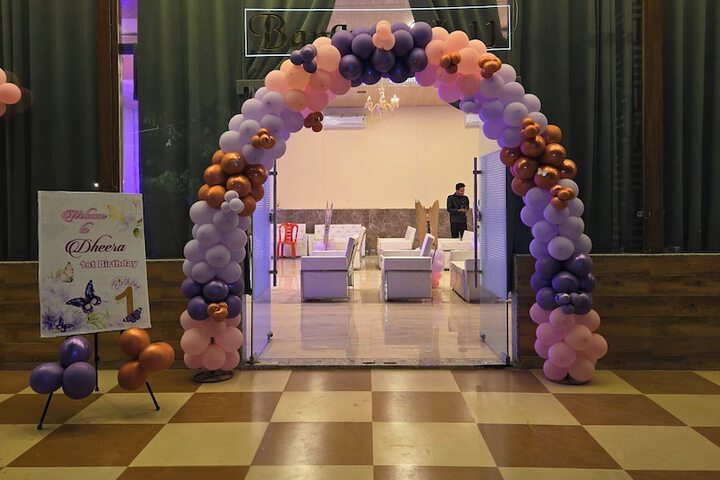 Ballroom/Hall 14 of 19