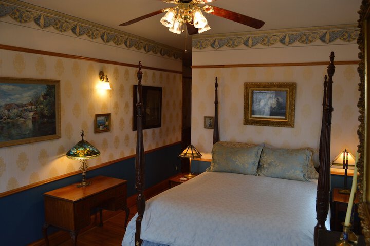 Room 8 of 69