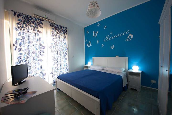 Room 6 of 39