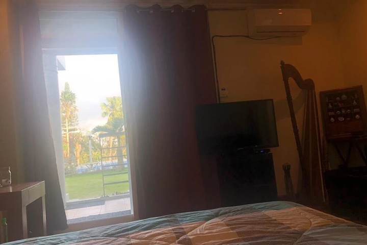 Room 3 of 13