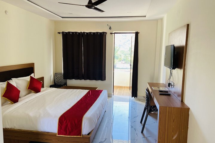 Room 16 of 51