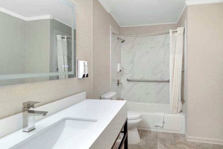 Bath Photo