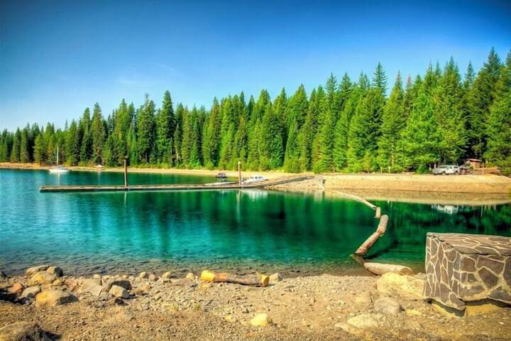 Property Grounds 23 of 28