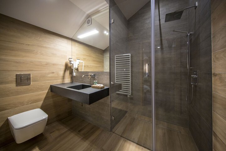Bath Photo