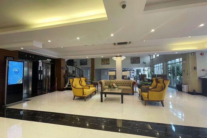 Lobby Entry