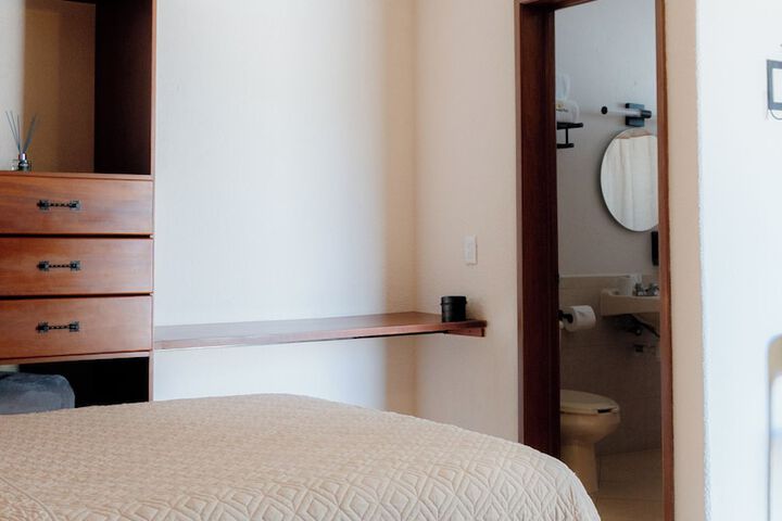 Room 18 of 41