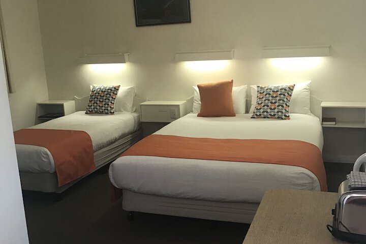 Room 7 of 46