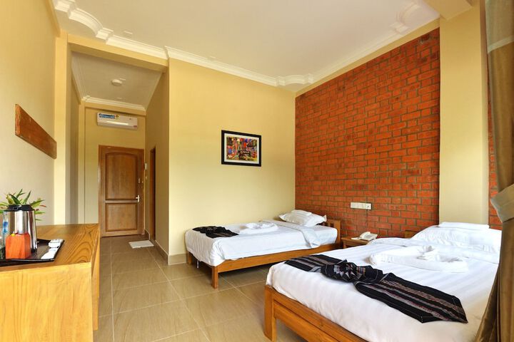 Room 7 of 39