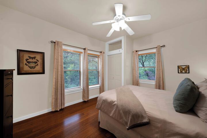 Room 41 of 172
