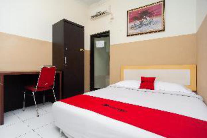Room 16 of 17