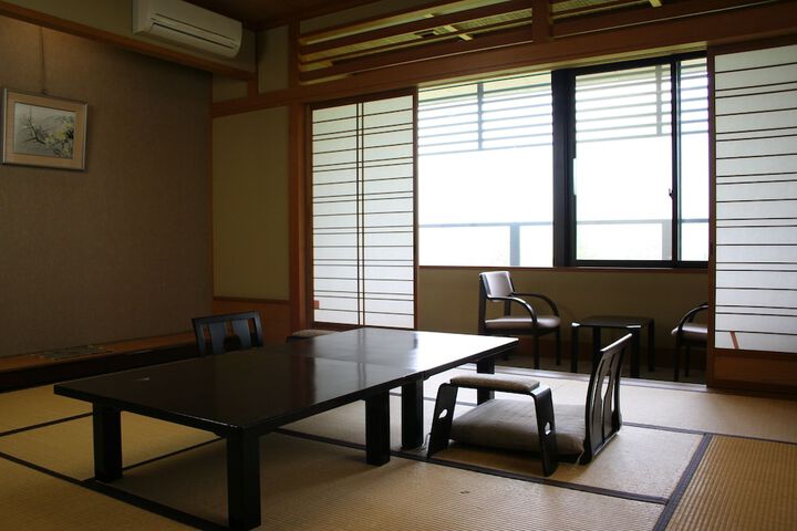 Room 19 of 138
