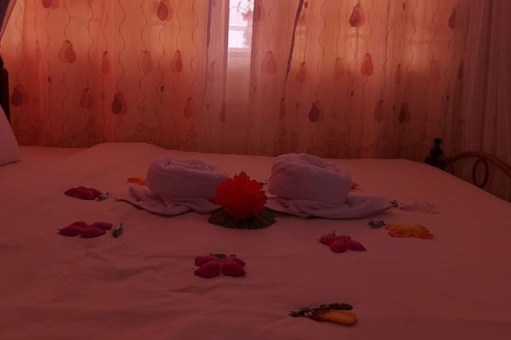 Room 5 of 7