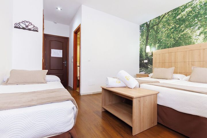 Room 28 of 111