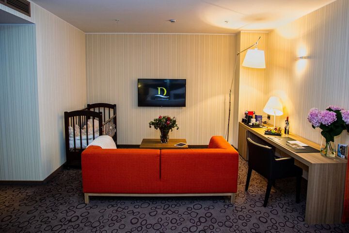 Room 15 of 57