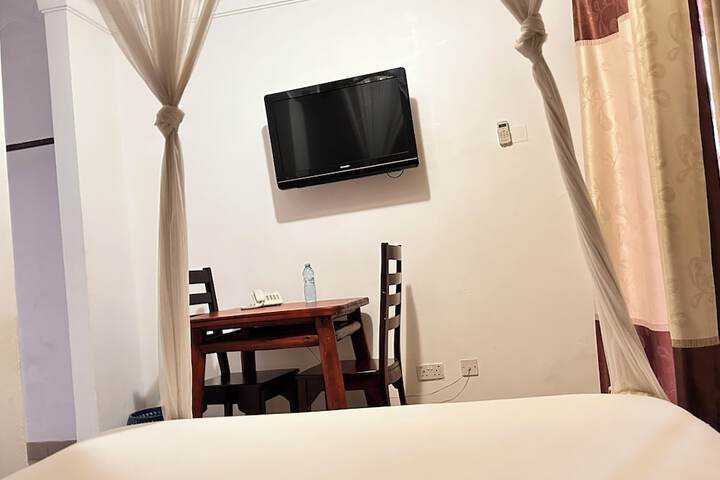 Room 18 of 45