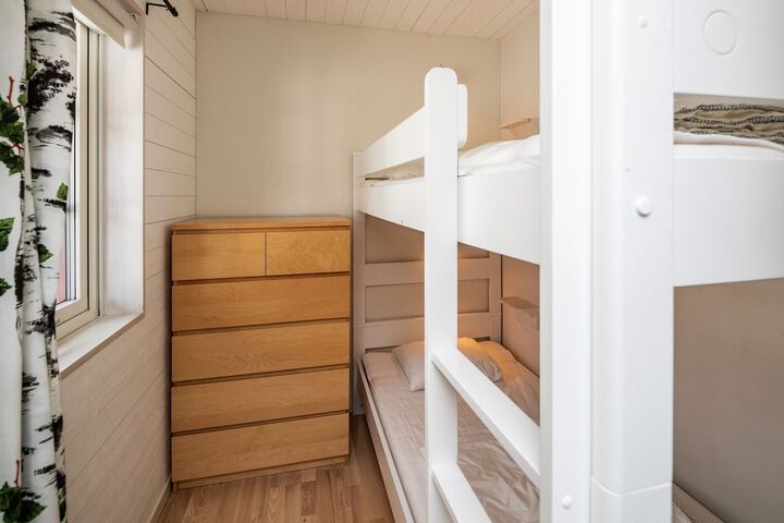 Room 12 of 54