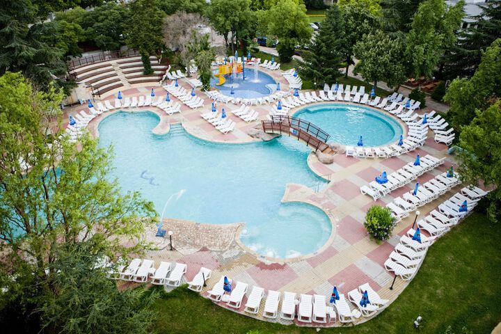 Pool Hotel