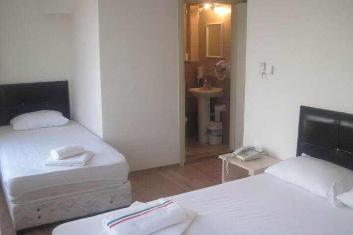 Room 5 of 54