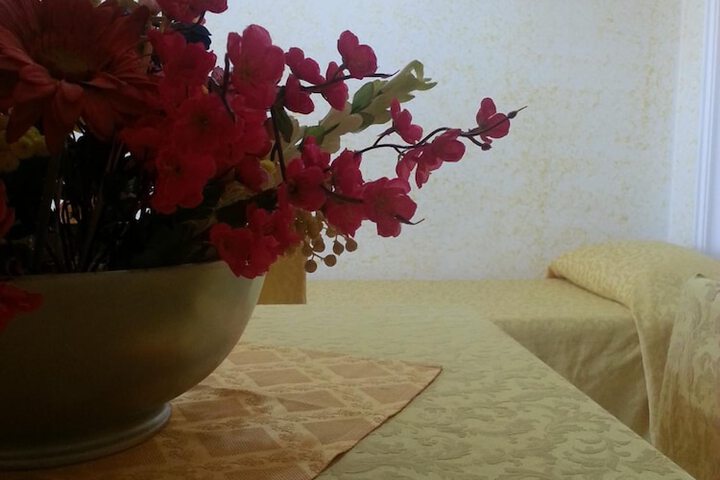 Room 13 of 48