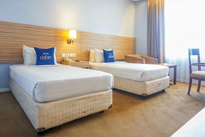 Room 21 of 68