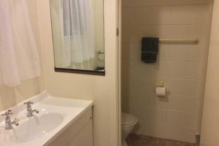 Room 50 of 69