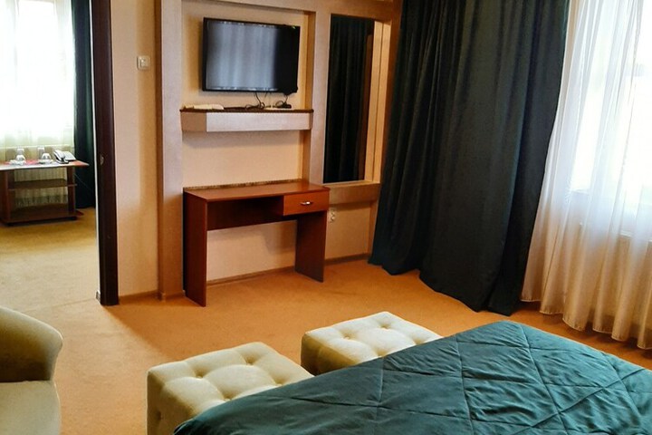 Room 25 of 91
