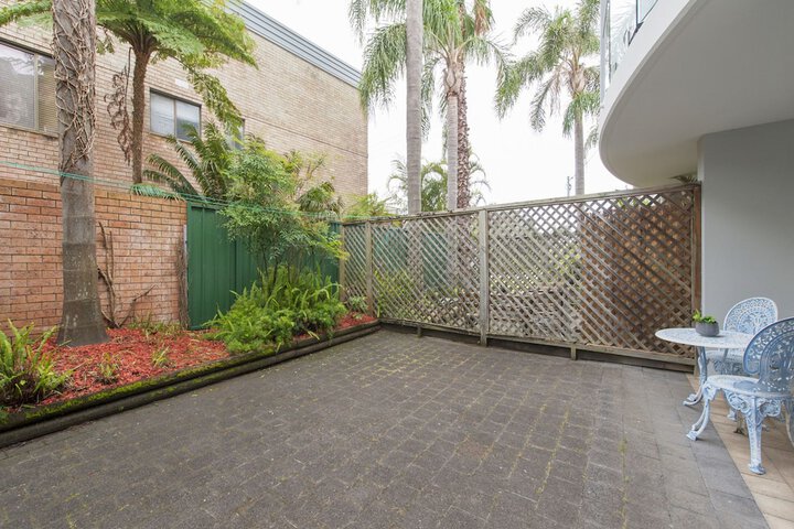 Hotel Exterior 21 of 21