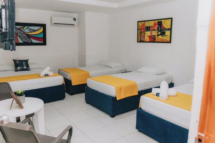Room 27 of 98