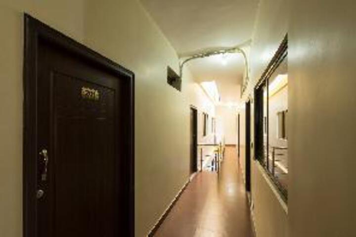 Super Hotel O Sai Kalyan Suites