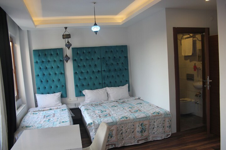 Room 17 of 41