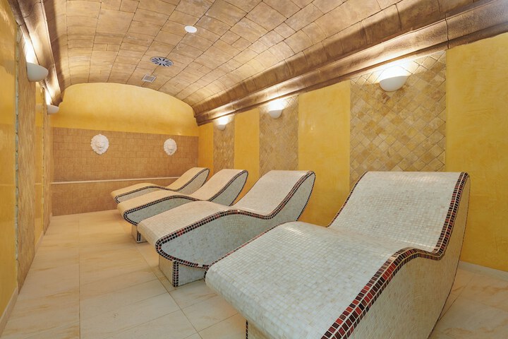 Relaxing Spa