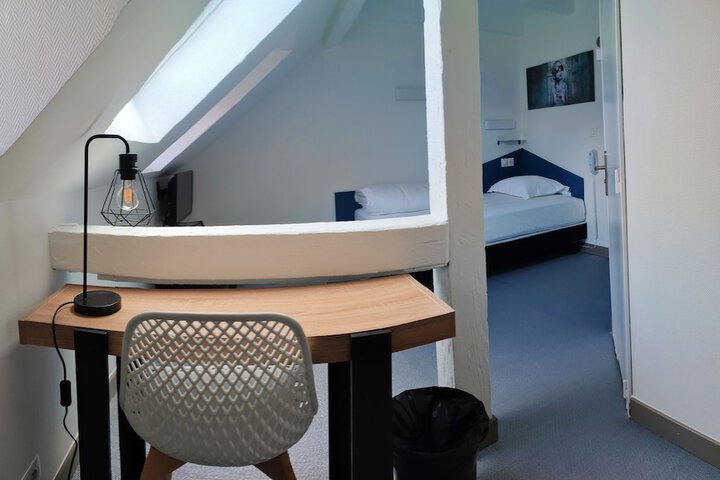 Room 60 of 112