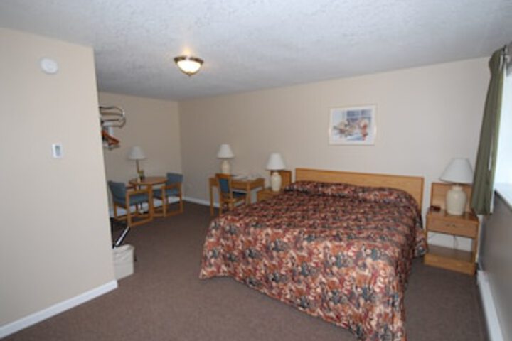 Room 25 of 36