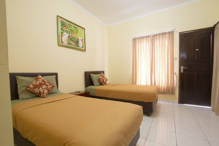 Room 17 of 51