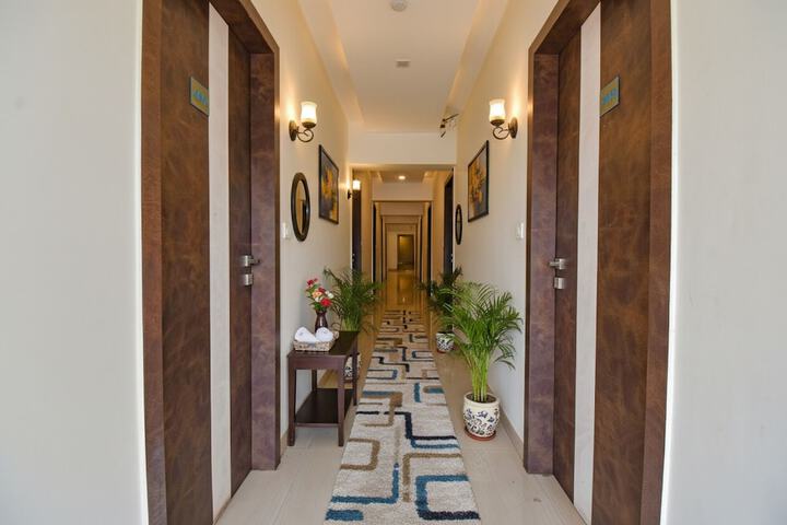 Hotel Interior 7 of 37