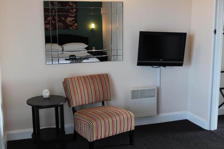 Room 18 of 60