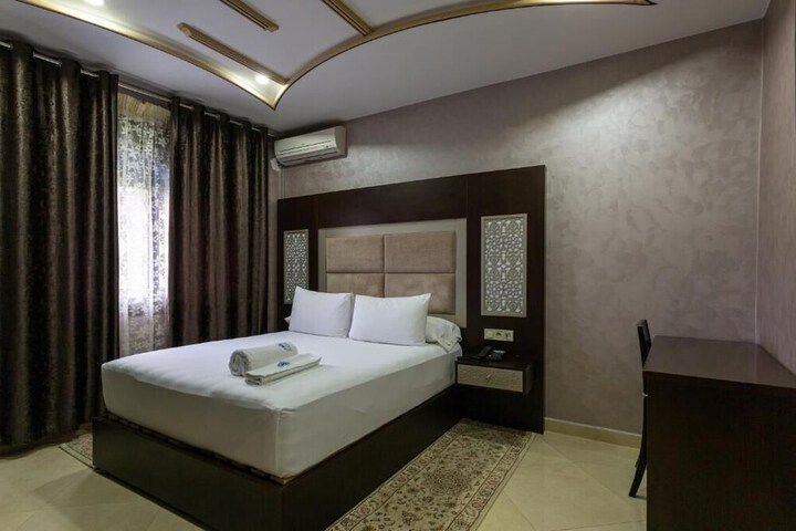 Room 29 of 62