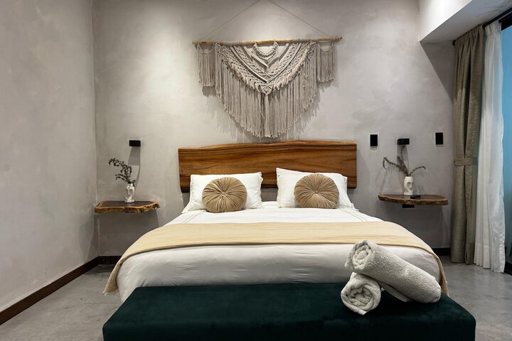 Room 10 of 39