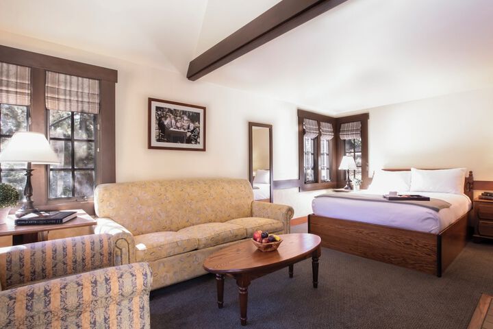 Room 14 of 52