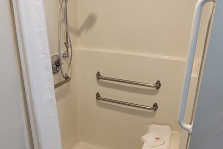 Room 20 of 29