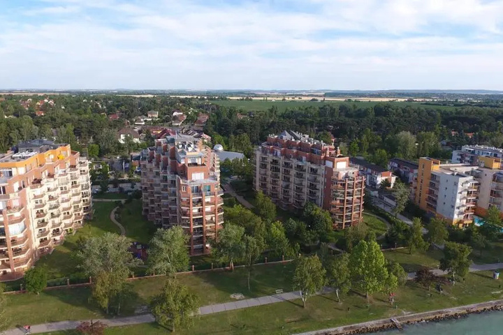 Galerius Harmony Penthouse