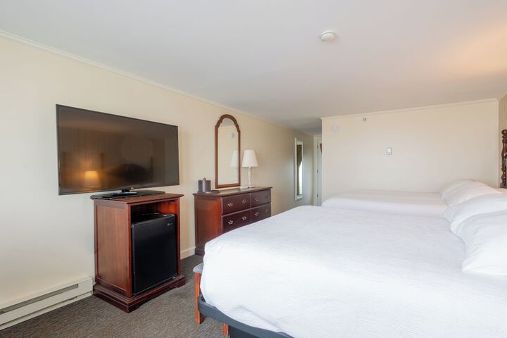 Room 47 of 176