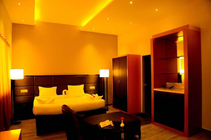 Room 7 of 49