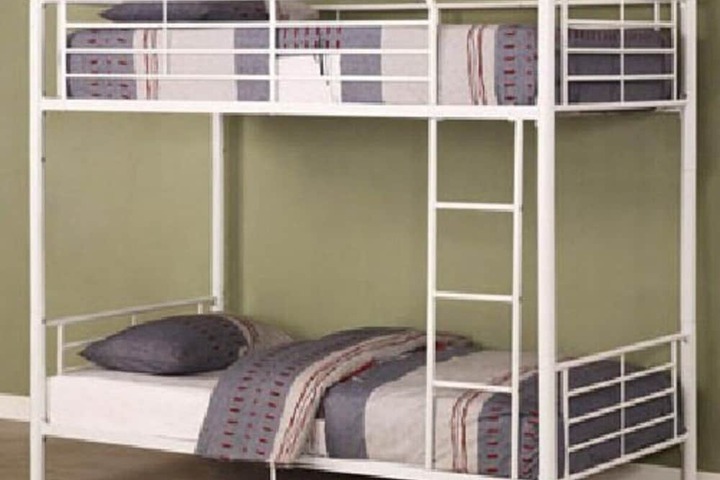 Room 5 of 7