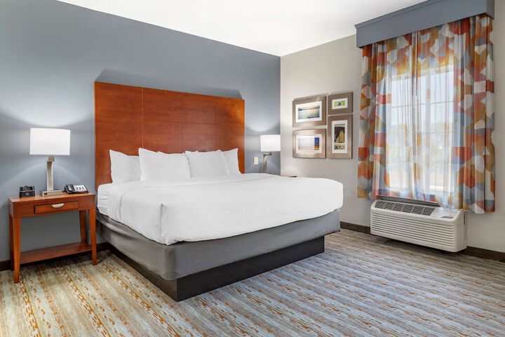 Room 21 of 41