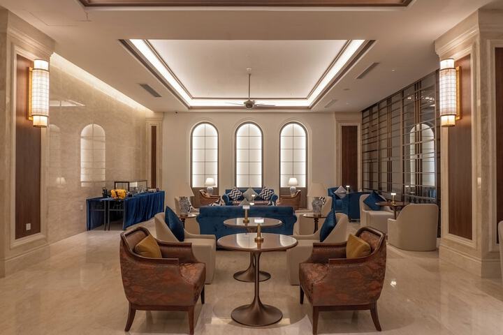 Hotel Interior 11 of 111